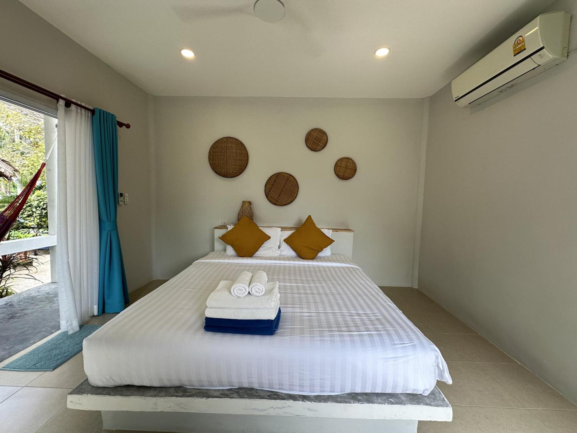 Sand Terrace Beach Bungalows Baan Tai Quarto foto